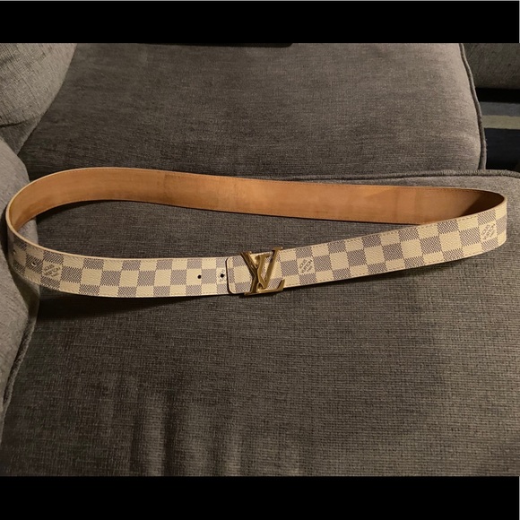 Authentic UNISEX Louis Vuitton LV INITIALES 40 mm - Picture 7 of 8